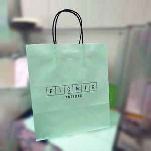 Luxury Kraft <b>Paper</b> <b>Gift</b> <b>Bags</b> with Custom Logo Eco-Friendly Recyclable Shopping & Food Takeaway Packaging for Store Use - Product Image 4