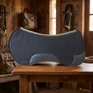 GN EXPORT Teal Western Equestrian Dressage Saddle Pad avec accents en cuir marron, doublure en polaire, garnissage en laine, cuir de vachette pour l'équitation - Product Image 3