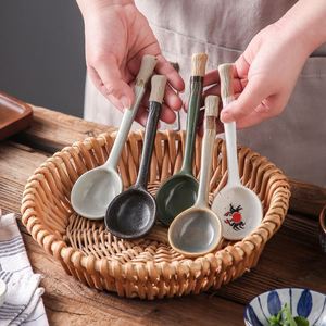 Cuchara pequeña de cerámica de estilo japonés, cuchara de gres, cuchara de mango largo, cuchara de arroz creativa y bonita para el hogar, vajilla de cocina - Product Image 2