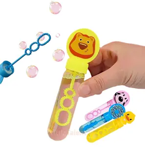2024新款户外游戏玩具塑料手持迷你泡泡棒可爱动物泡泡棒儿童玩具