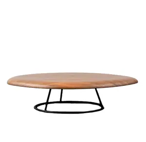 Table basse style nordique en bois massif, pied en métal, arc Concave et convexe, table basse pour hôtel