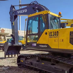 Excavadora Usada Volvo 240 - Product Image 1