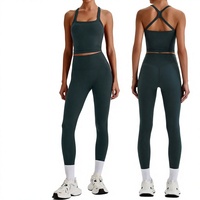 Ensemble de tenue de yoga en gros pour le commerce électronique : débardeur de sport, sous-vêtements, pantalon taille haute, design fessier galbé, fitness uni