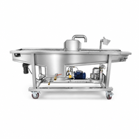 Commerciële chocolade-deposiet-, enrober- en coatingmachine met spuitfunctie, 380V, roestvrijstalen transportband, elektrisch, voor biscuit, snoep en fruit.