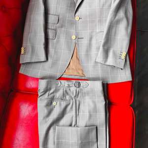 <span class=keywords><strong>Costume</strong></span> d'affaires sur <span class=keywords><strong>mesure</strong></span> pour homme en tissu italien VBC Super 110's, motif pied-de-poule grand carreaux, fait main, semi-entoilé - Product Image 4