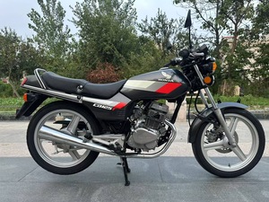 Bentian 90% Neuf Moto de Route Haute Performance Populaire avec Cadre Large Moteur 125cc à Essence Freins à Disque Vitesse Maximale >80km/h - Product Image 5
