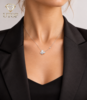 Collier pendentif papillon en argent S925 avec moissanite, bijoux étincelants pour la remise des diplômes, accessoires cadeaux pour fêtes, mariages et anniversaires