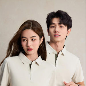 เสื้อโปโลแขนสั้นสีพื้นโพลีเอสเตอร์ชุดทำงานธุรกิจสวมใส่ทุกวัน - Product Image 4