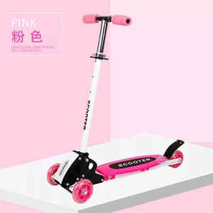 Trottinette à 3 roues pour enfants avec impression graffiti Color Street, trottinette pliable réglable en hauteur pour tout-petits avec roues PU silencieuses et lumineuses - Product Image 6