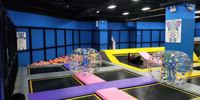Parc de trampoline intérieur professionnel pour adultes et enfants Amusement de lit amusant pour hommes et femmes
