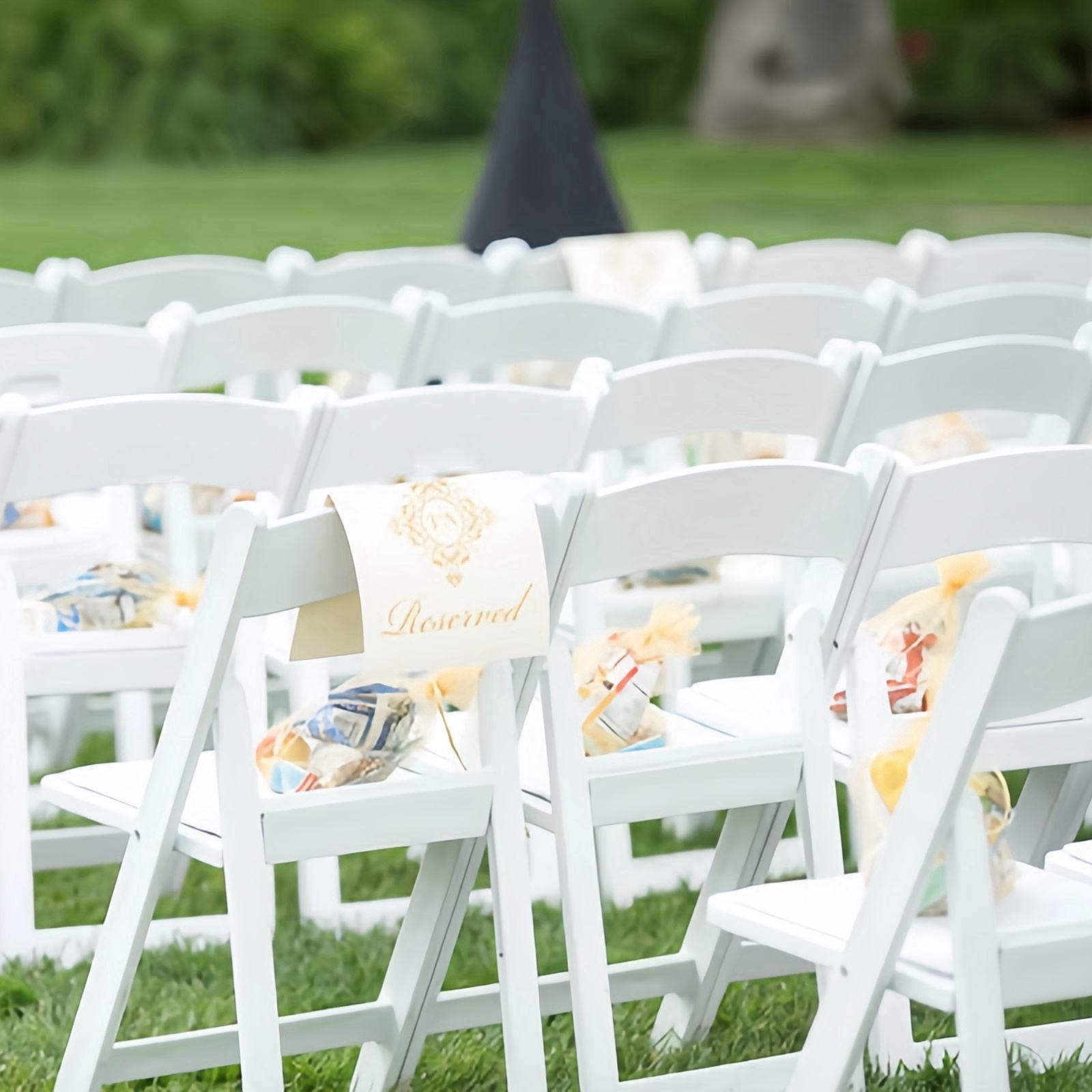 Wedding Ceremony Renting Folding Chairs White Padded Garden Chairs