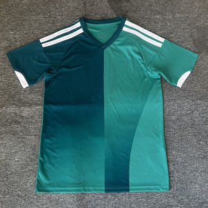 Ropa de Fútbol de Verano Nueva Temporada 2026, Camiseta Local de Manga Corta con Estampado Personalizado, Secado Rápido, Poliéster/Nailon, Unisex - Product Image 2