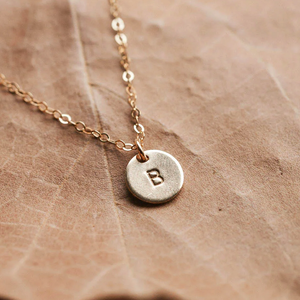 <span class=keywords><strong>Collana</strong></span> personalizzata <span class=keywords><strong>argento</strong></span> <span class=keywords><strong>925</strong></span> placcato oro per bambini tre piccoli ciondoli a disco personalizza <span class=keywords><strong>collana</strong></span> <span class=keywords><strong>con</strong></span> <span class=keywords><strong>nome</strong></span> - Product Image 3
