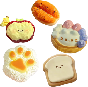 Ensemble de jouets compressibles en silicone, forme de gâteau de boulangerie parfumé et patte de chat, aspect réaliste de dessert, pour le jeu sensoriel et les cadeaux de fête d'anniversaire - Product Image 1