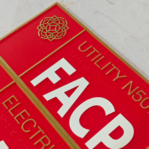 Plaque Métallique Personnalisée pour Hôtel, Meilleure Vente du Fabricant, Décoration de Porte, Plaque Nominale Gravée, Plaques Numérotées pour Portes de Chambre et Murs - Product Image 3