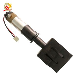 20Khz 2000W Ultrasone Puntlassen <span class=keywords><strong>Transducer</strong></span> <span class=keywords><strong>High</strong></span> <span class=keywords><strong>Power</strong></span> Echografie Lasser Voor Auto Body Puntlassen Machine - Product Image 1