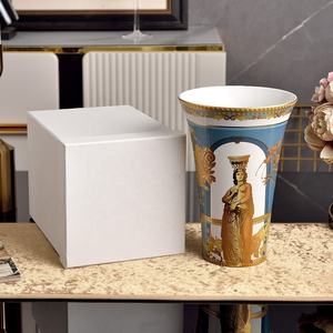 Vase de table en céramique de luxe contemporain, décoration écologique pour la maison, salon, occasion de mariage - Product Image 2