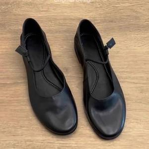 Sandalias de Mujer Estilo Francés 2025, Punta Cerrada y Redonda, Cuero Suave, Cómodas, Casuales, Planas, para Verano - Product Image 1