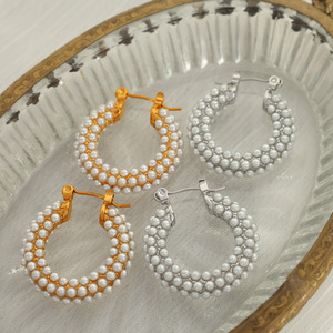 ต่างหูห่วงมุก เกรด AA สแตนเลสสตีล แบบฝังช่อง เหมาะสำหรับใส่ทุกวัน - Product Image 2