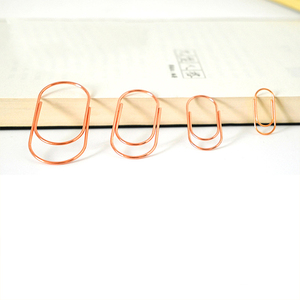 Papeterie de <span class=keywords><strong>bureau</strong></span> personnalisée de différentes tailles, grand trombone plat en métal en forme de U avec plastique et matériau magnétique - Product Image 5