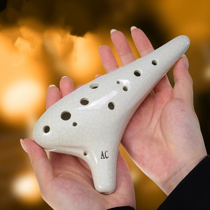 Ocarina de Cerámica Clásica con Forma de Tiburón, Acabado Ahumado y Agrietado, 12 Orificios, en Do Alto, Portátil, para Principiantes - Product Image 1