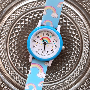 Nuevo Reloj de Cuarzo con Correa de Silicona con Estampado de Nubes Arcoíris 2026, Lindo Reloj de Dibujos Animados para Niñas, Caja de Aleación a la Moda, Reloj Infantil al por Mayor - Product Image 4
