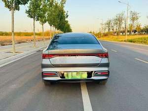 YT hyundais Tucson รถยนต์เบนซินไฮบริด hyundais Tucson L รถมือสอง150HP 2.0L L4ไฮบริดขนาดกะทัดรัด SUV Tucson 6สปีด AMT - Product Image 4