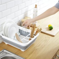 Égouttoir à vaisselle pliable et portable pour le rangement et l'organisation en cuisine, idéal pour les comptoirs de camping-cars et de caravanes