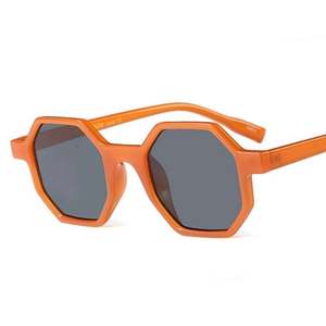 Lunettes de soleil carrées tendance 2021 pour femmes, logo personnalisé, protection UV400, lunettes de soleil polygonales - Product Image 3