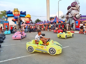 Manèges de foire pas cher <span class=keywords><strong>prix</strong></span> UFO rond gonflable glace autos tamponneuses centre commercial intérieur pour enfants et adultes en fibre de verre Ali Brother - Product Image 3