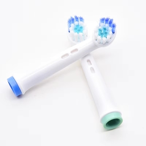 Good Quality EB22-X Round <b>Toothbrush</b> <b>Head</b> with Nylon Bristles for Household Hotel Use Removable 4-Piece Pack - Product Image 6
