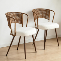 Fauteuil d'appoint style farmhouse avec dossier en rotin, chaises de salle à manger en osier pour cuisine et restaurant intérieurs
