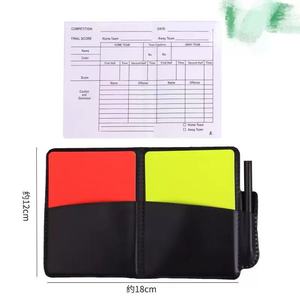 Kit d'arbitre de <span class=keywords><strong>football</strong></span> personnalisé avec logo, drapeaux d'arbitre, cartes rouges/jaunes, sifflet et lanceur de balle - Facile à transporter, toutes saisons - Product Image 4