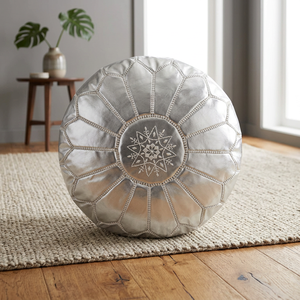 Housse de coussin en cuir brodé argenté faite à la main, motif géométrique, avec cordon de serrage, style bohème, décoration d'intérieur - Product Image 1