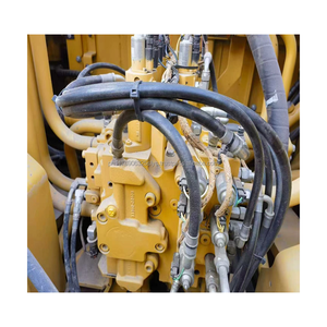 Excavadora de orugas grande CAT 374 pesada usada de alta calidad adecuada para operaciones de cantera minera en stock - Product Image 5