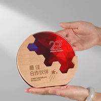 Trophée en cristal personnalisé créatif avec impression couleur, design de logo individuel, forme ronde, verre K9, base en bois pour cadeau