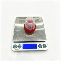 Bouchon à vis en plastique PP de 33 mm, couleur personnalisable, bouchon côtelé rouge avec couvercle extérieur transparent pour les bouteilles de détergent à vaisselle liquide