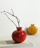 Nouveau vase en céramique rouge émaillée de style chinois, symbole porte-bonheur, ornement de bureau, décoration pour salon, meuble à vin, meuble TV