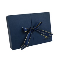 Boîtes à cheveux en carton à double porte avec logo personnalisé, boîte cadeau pour perruque en satin tressé avec fermeture à ruban