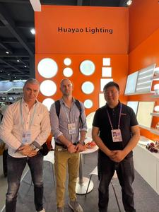 Chất Lượng Cao Ngô Bóng Đèn U-Loại 9W 20W <span class=keywords><strong>24W</strong></span> LED Tiết Kiệm Năng Lượng U Hình Dạng Ngô Đèn <span class=keywords><strong>4U</strong></span> 3U 2U E27 LED Bóng Đèn - Product Image 5