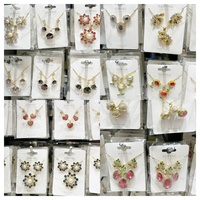 Parure de bijoux XUPING en gros, plaqué or, avec pendentif fleur et cœur en zircone cubique synthétique, collier et boucles d'oreilles tendance