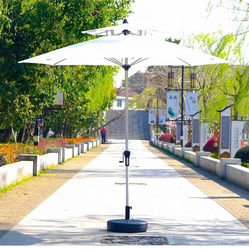 Parasol Milan double toit 27m-base réservoir d'eau 20kg