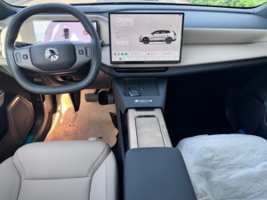 Offre Spéciale XC70 Full Option Trim MSRP Véhicule Familial Tout-Terrain Automatique de Luxe d'Occasion - Product Image 5