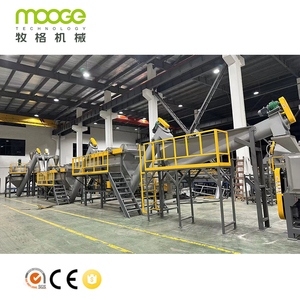 Ligne de lavage et de recyclage de bouteilles PET MOOGE avec tri automatique, déshydratation, décolleuse d'étiquettes, pompe, capacité de 5000 kg/h, entraînement moteur - Product Image 6