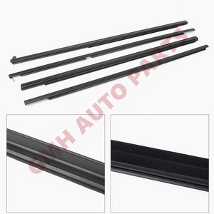 Modanatura Raschiavetro per Portiera <span class=keywords><strong>Anteriore</strong></span> e Posteriore Guarnizione Esterna Finestrino <span class=keywords><strong>Auto</strong></span> per Mitsubishi Pajero Montero 2000-2016 - Product Image 3