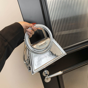 Nova Bolsa Transversal de Ombro Ajustável Luxuosa e Versátil Minimalista da Moda 2025 - Product Image 1