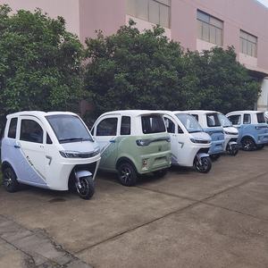 2023 Meilleure vente trois <span class=keywords><strong>roues</strong></span> électrique Mini <span class=keywords><strong>Scooter</strong></span> Tricycle avec toit pour adulte rose Max noir vert argent corps Lesd acide Pow - Product Image 3