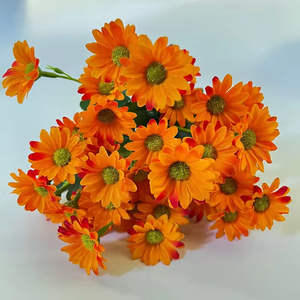 Flores Artificiales, Plantas Artificiales de Margarita para Macetas, Porche, Patio, Jardín, Balcón, Decoración del Hogar - Product Image 4