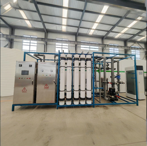 Sistema de Filtración de Agua Industrial con Membrana UF y Ósmosis Inversa para Tratamiento de Agua Potable - Product Image 3