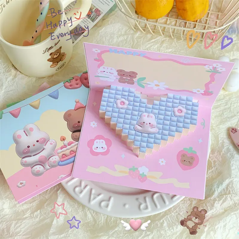 漫画の愛の誕生日プレゼントクリエイティブかわいい小さなクマのグリーティングカード3Dグリーティングカードケーキ祝福紙カード
